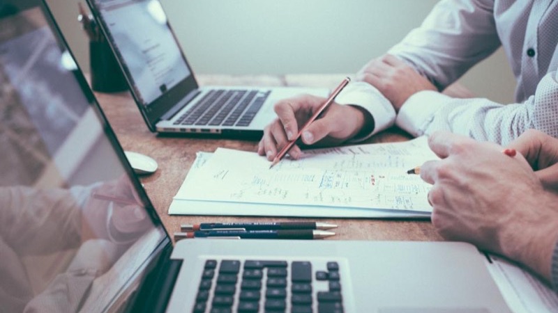 Managing money in a UK micro-business: a practical guide